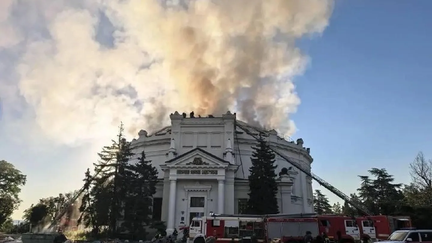 Historisches Rundbild in Sewastopol nach einem nächtlichen Drohnenangriff beschädigt.